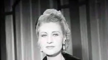 في ذكرى رحيل آسيا داغر.. كيف صنعت نجوم العصر الذهبي رغم أميتها؟